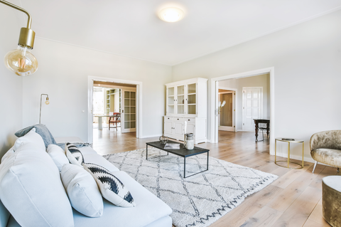 Créer une routine de préparation rapide grâce aux kits d’accueil